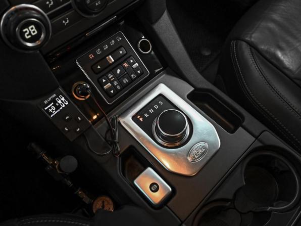 Land Rover Discovery IV Рестайлинг с пробегом 2016 года, цена 3 755 000 рублей, 179694 км, внедорожник, Автокод Объявления
