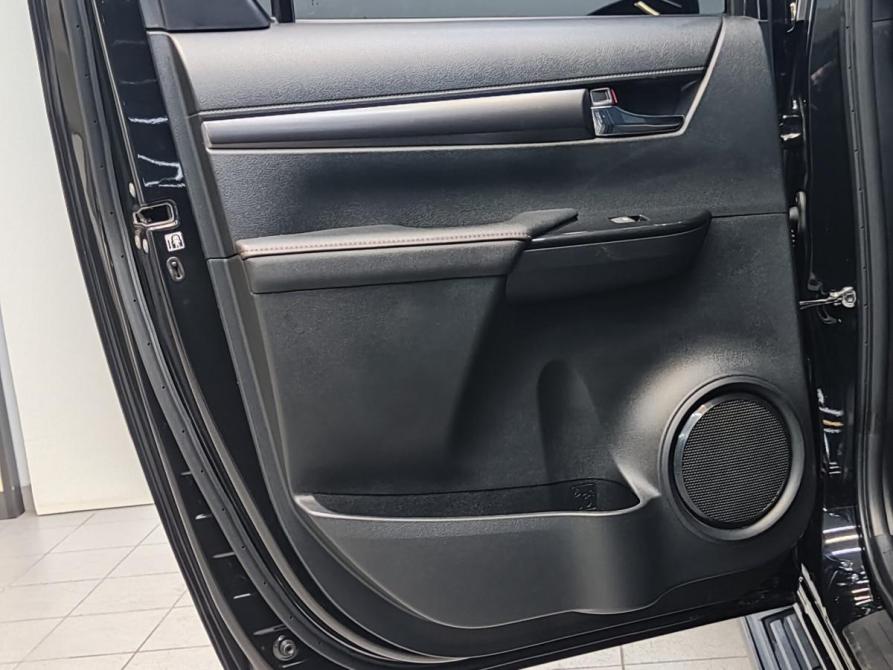 Toyota Hilux VIII Рестайлинг 2 Барнаул  - изображение 32
