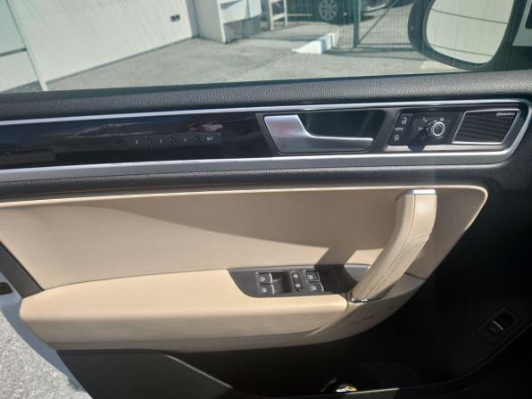 Volkswagen Touareg II с пробегом 2013 года, цена 2 800 000 рублей, 344163 км, внедорожник, Автокод Объявления