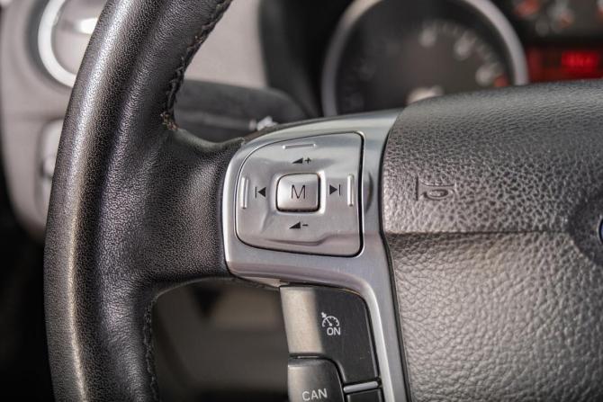 Ford Mondeo IV Рестайлинг с пробегом 2010 года, цена 879 000 рублей, 247000 км, седан, Автокод Объявления