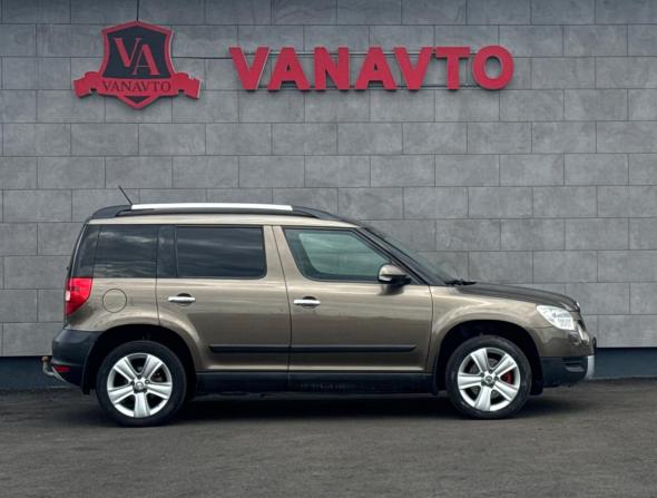 Skoda Yeti I с пробегом 2012 года, цена 1 030 000 рублей, 189300 км, внедорожник, Автокод Объявления