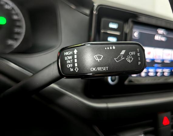 Volkswagen Polo V Рестайлинг с пробегом 2020 года, цена 1 355 000 рублей, 97907 км, седан, Автокод Объявления