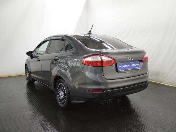 Ford Fiesta Mk6 Рестайлинг с пробегом 2016 года, цена 850 000 рублей, 86367 км, хэтчбек, Автокод Объявления