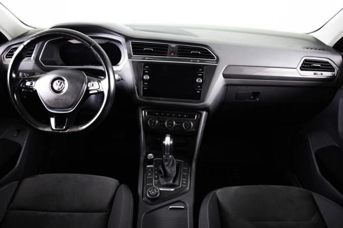 Volkswagen Tiguan II с пробегом 2018 года, цена 3 389 000 рублей, 92000 км, внедорожник, Автокод Объявления