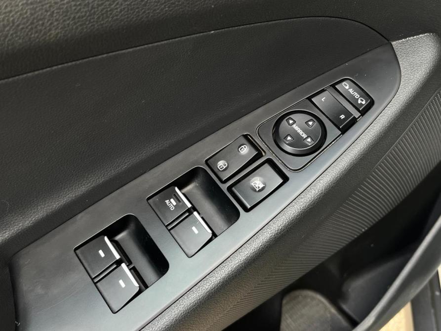 Hyundai Tucson III Рестайлинг Октябрьский  - изображение 17
