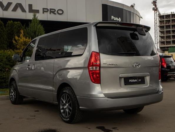 Hyundai Grand Starex I с пробегом 2014 года, цена 1 918 000 рублей, 270465 км, минивэн, Автокод Объявления