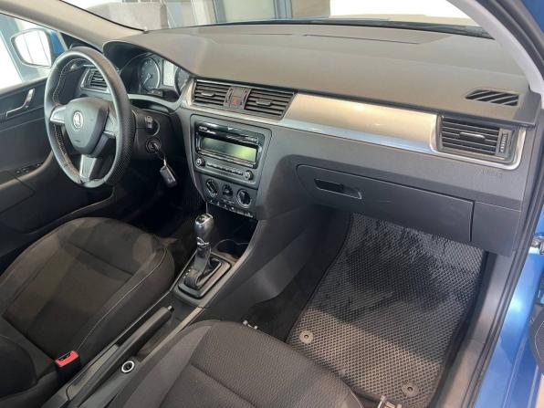 Skoda Rapid I с пробегом 2014 года, цена 709 000 рублей, 235541 км, лифтбек, Автокод Объявления
