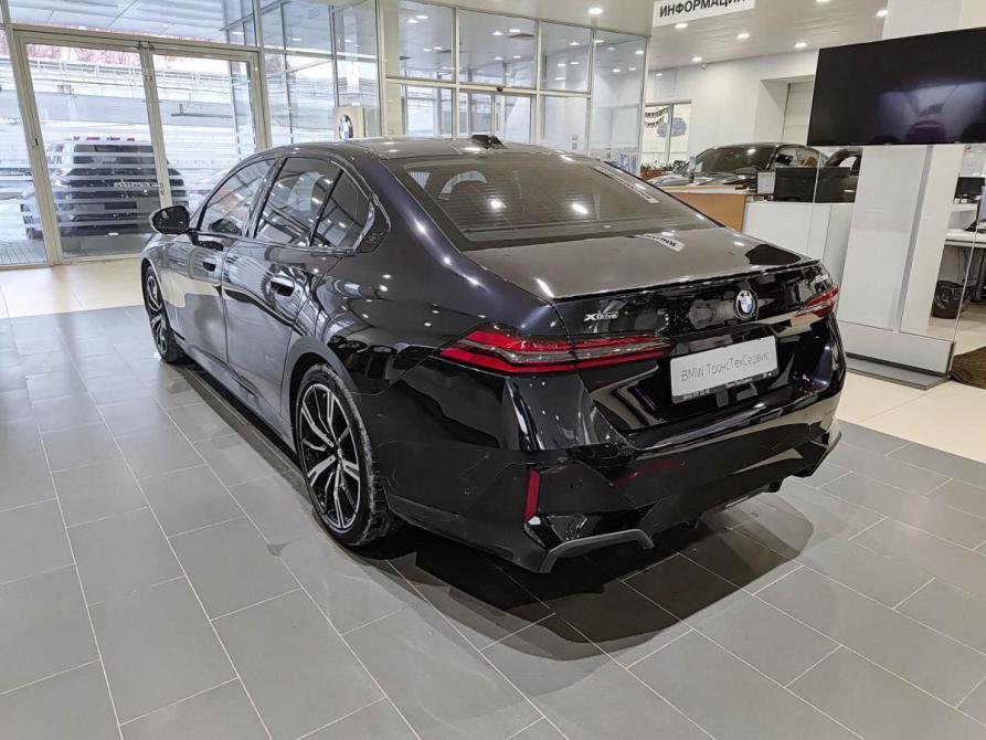 BMW 5 серии VIII (G60/G61/G68) Казань  - изображение 8