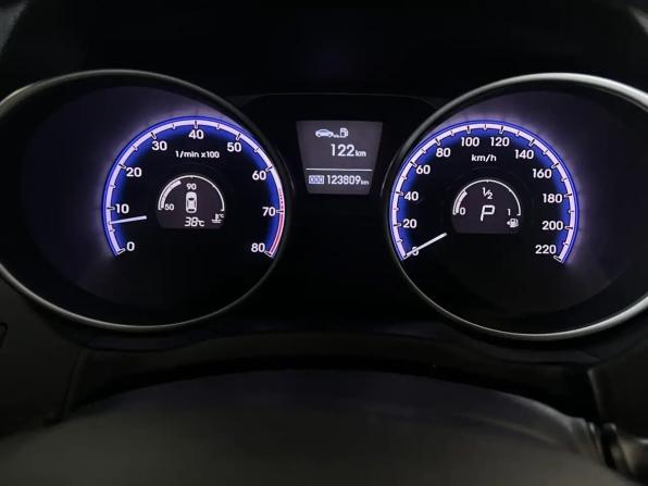 Hyundai ix35 I с пробегом 2010 года, цена 1 340 000 рублей, 123808 км, внедорожник, Автокод Объявления
