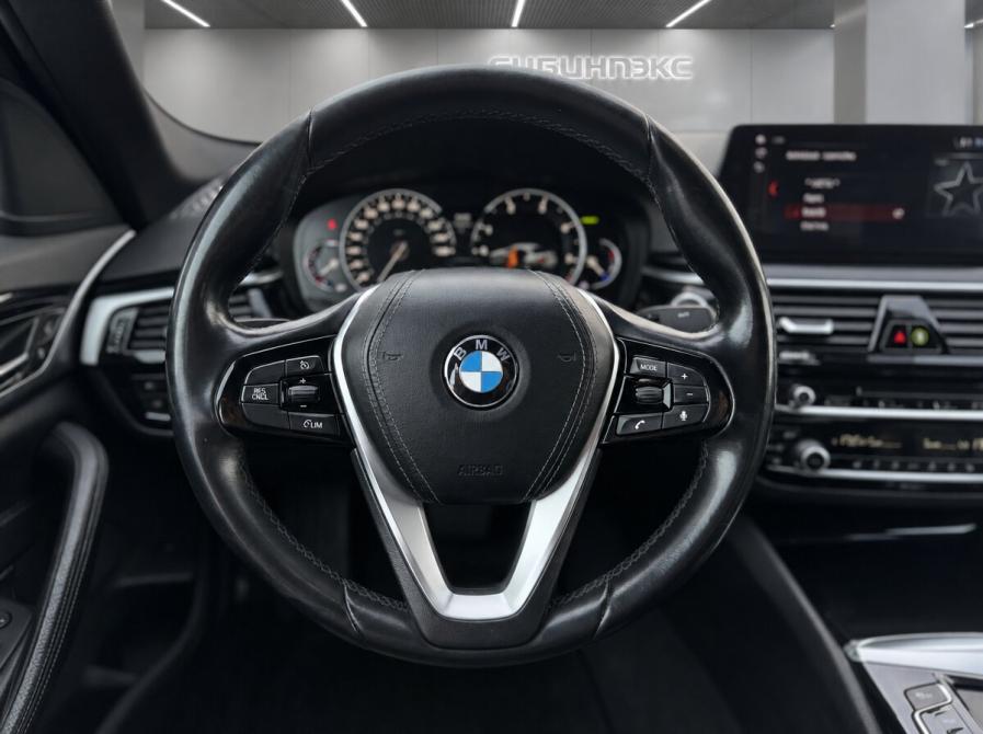 BMW 5 серии VII (G30/G31/G38) Кемерово  - изображение 9