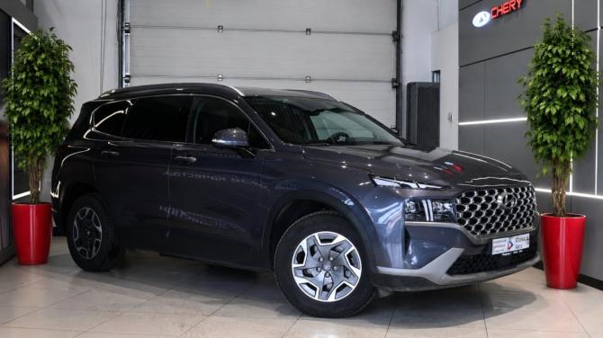 Hyundai Santa Fe IV Рестайлинг с пробегом 2023 года, цена 4 310 000 рублей, 46782 км, внедорожник, Автокод Объявления