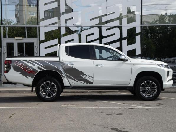 Mitsubishi L200 V Рестайлинг с пробегом 2023 года, цена 3 800 000 рублей, 17120 км, offers.body_type.unknown, Автокод Объявления