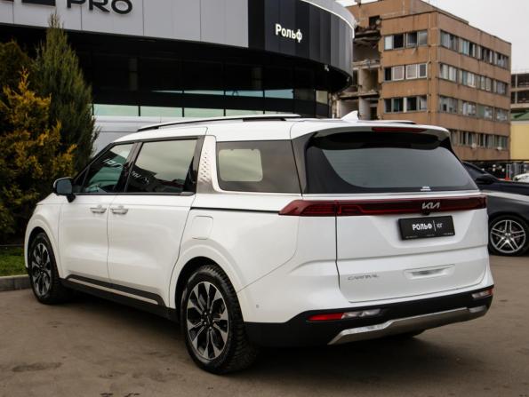Kia Carnival IV с пробегом 2023 года, цена 4 678 000 рублей, 28555 км, минивэн, Автокод Объявления