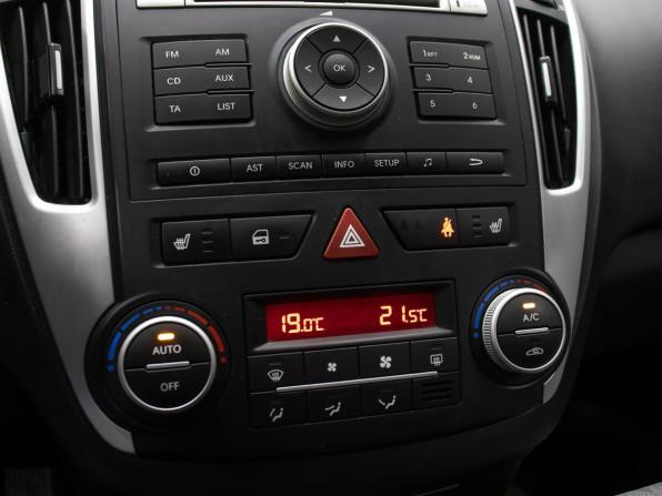 Kia Ceed I Рестайлинг с пробегом 2011 года, цена 649 000 рублей, 272000 км, хэтчбек, Автокод Объявления