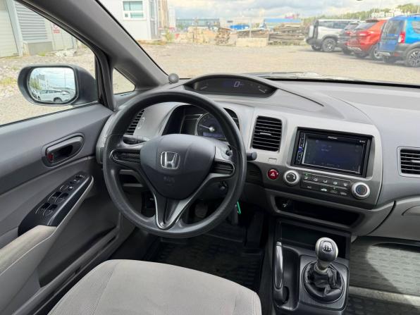 Honda Civic VIII Рестайлинг с пробегом 2008 года, цена 705 000 рублей, 202200 км, седан, Автокод Объявления