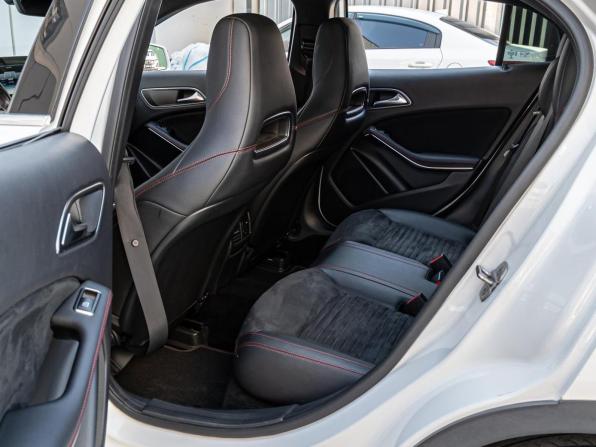 Mercedes-Benz GLA I (X156) Рестайлинг с пробегом 2018 года, цена 2 650 000 рублей, 80490 км, внедорожник, Автокод Объявления