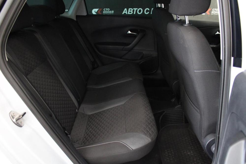 Volkswagen Polo V Рестайлинг Томск  - изображение 15