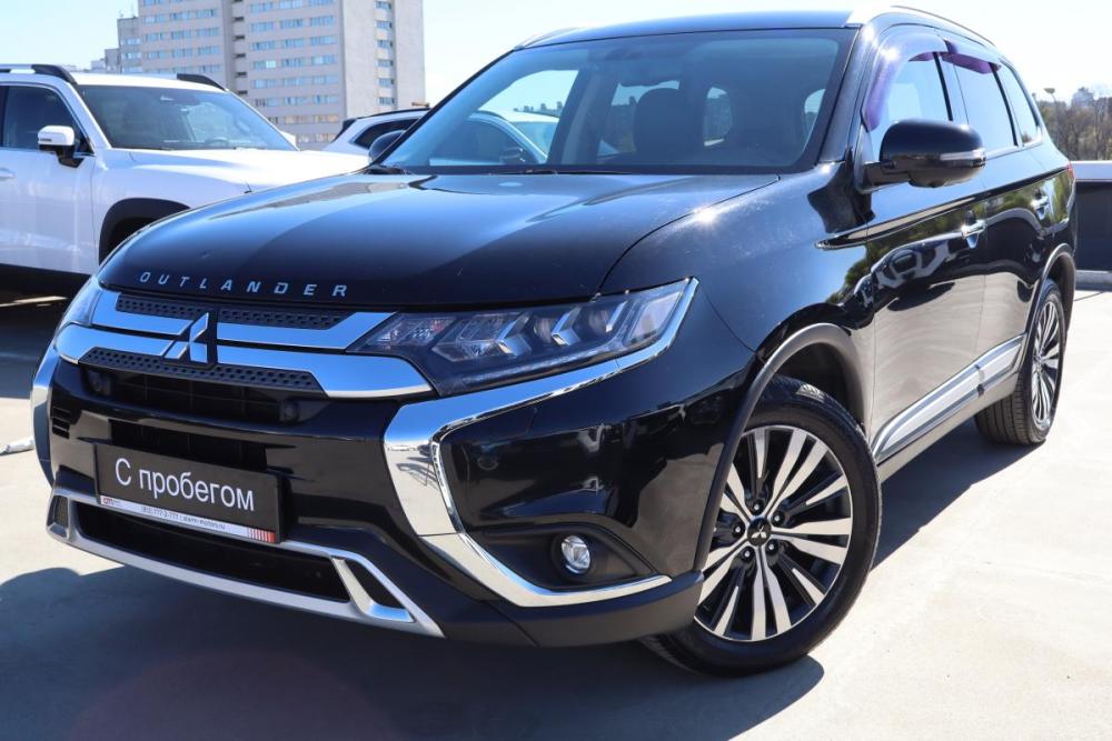 Mitsubishi Outlander III Рестайлинг 3 Санкт-Петербург  - изображение 3