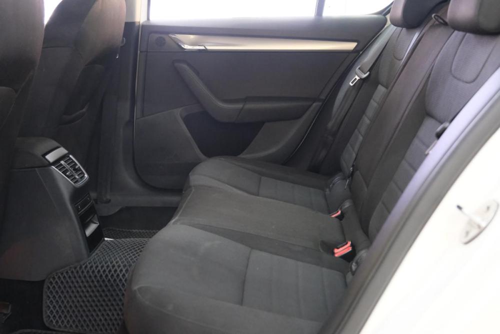 Skoda Octavia III (A7) Омск  - изображение 22