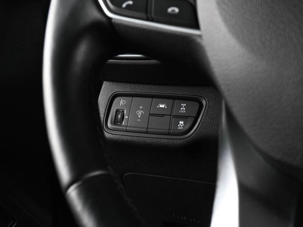Hyundai Santa Fe IV с пробегом 2019 года, цена 3 090 000 рублей, 84427 км, внедорожник, Автокод Объявления