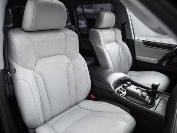 Lexus LX III Рестайлинг 2 с пробегом 2016 года, цена 6 499 000 рублей, 239708 км, внедорожник, Автокод Объявления