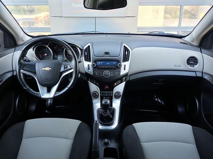 Chevrolet Cruze I Рестайлинг Казань  - изображение 8