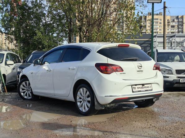 Opel Astra J Рестайлинг с пробегом 2013 года, цена 629 000 рублей, 168246 км, хэтчбек, Автокод Объявления
