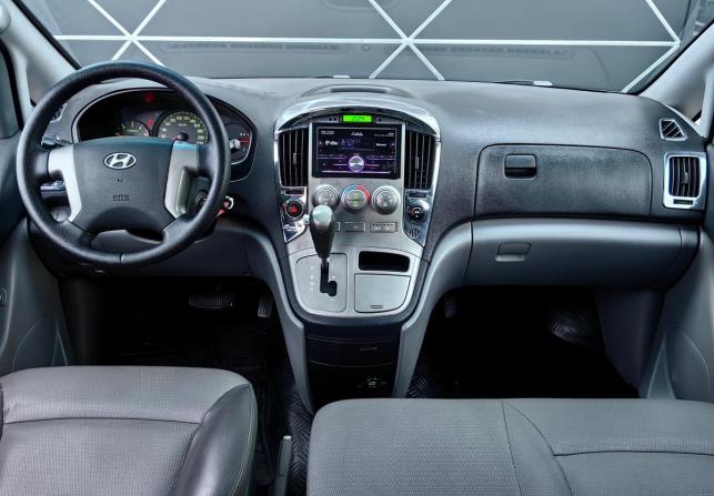 Hyundai Grand Starex I с пробегом 2011 года, цена 1 399 000 рублей, 255045 км, минивэн, Автокод Объявления