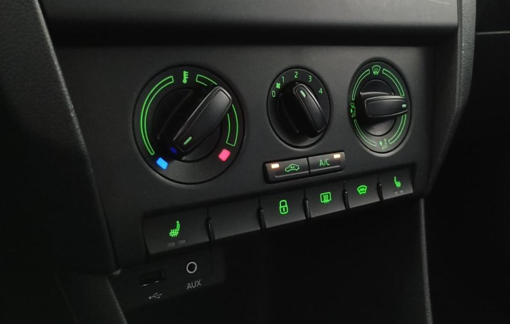 Skoda Rapid I Москва  - изображение 13