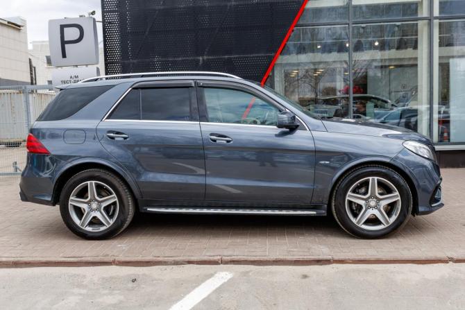 Mercedes-Benz GLE I (W166) с пробегом 2016 года, цена 3 365 000 рублей, 120203 км, внедорожник, Автокод Объявления