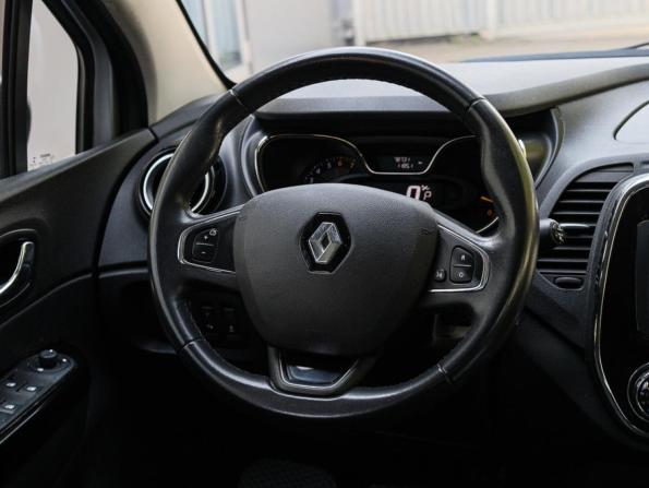 Renault Kaptur I с пробегом 2016 года, цена 1 589 000 рублей, 78571 км, внедорожник, Автокод Объявления