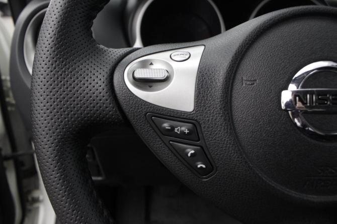 Nissan Juke I с пробегом 2011 года, цена 895 000 рублей, 177324 км, внедорожник, Автокод Объявления