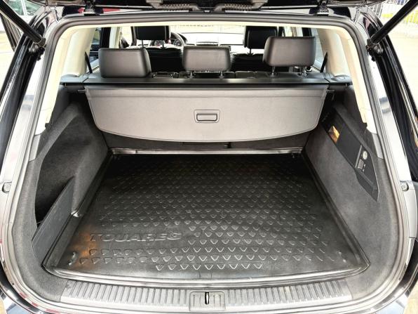 Volkswagen Touareg II Рестайлинг с пробегом 2015 года, цена 2 080 000 рублей, 214891 км, внедорожник, Автокод Объявления