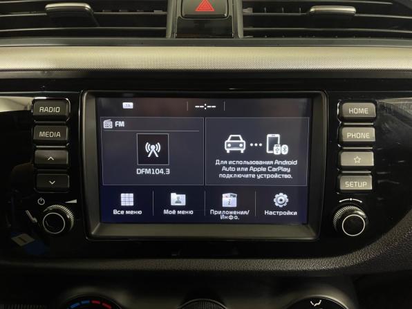 Kia Rio IV с пробегом 2017 года, цена 1 360 000 рублей, 83858 км, седан, Автокод Объявления