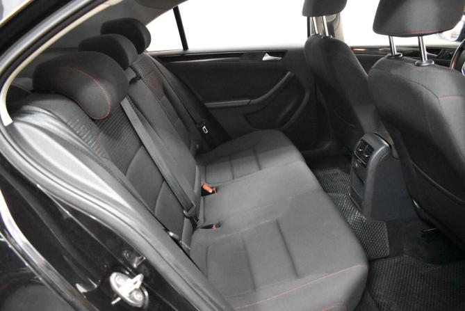 Volkswagen Jetta VI Рестайлинг с пробегом 2018 года, цена 1 395 000 рублей, 156692 км, седан, Автокод Объявления