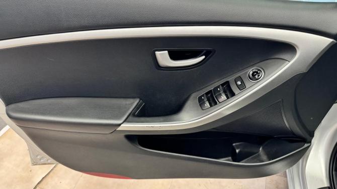 Hyundai i30 II с пробегом 2013 года, цена 809 000 рублей, 190153 км, хэтчбек, Автокод Объявления