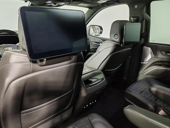 Cadillac Escalade-V I с пробегом 2023 года, цена 15 949 000 рублей, 87037 км, внедорожник, Автокод Объявления