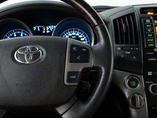 Toyota Land Cruiser 200 Series с пробегом 2010 года, цена 3 180 046 рублей, 298156 км, внедорожник, Автокод Объявления