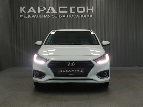 Hyundai Solaris II с пробегом 2018 года, цена 1 398 000 рублей, 138073 км, седан, Автокод Объявления