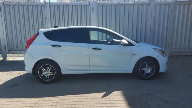 Hyundai Solaris I Рестайлинг с пробегом 2014 года, цена 699 000 рублей, 229002 км, хэтчбек, Автокод Объявления