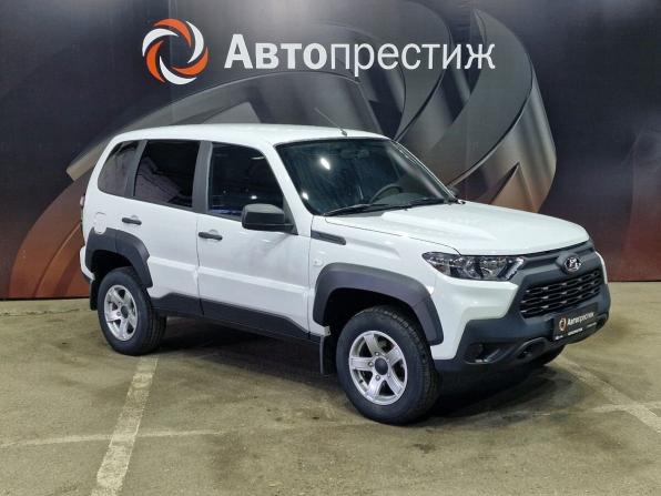 Lada (ВАЗ) Niva Travel I с пробегом 2024 года, цена 1 049 000 рублей, 35978 км, внедорожник, Автокод Объявления