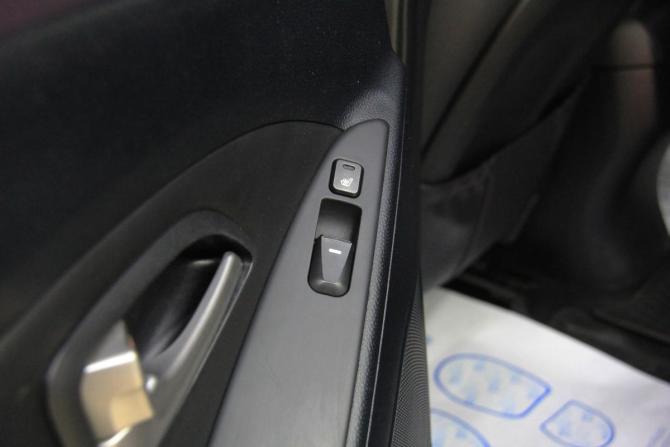 Hyundai ix35 I с пробегом 2012 года, цена 985 300 рублей, 209645 км, внедорожник, Автокод Объявления