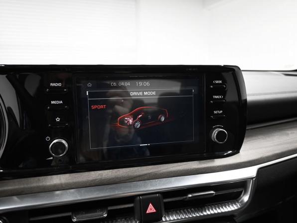 Kia K5 III с пробегом 2021 года, цена 2 295 000 рублей, 107460 км, седан, Автокод Объявления