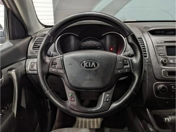 Kia Sorento II Рестайлинг с пробегом 2013 года, цена 1 549 000 рублей, 196000 км, внедорожник, Автокод Объявления