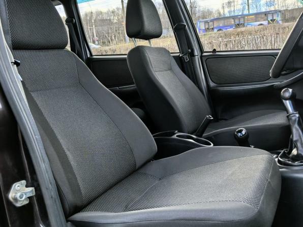 Chevrolet Niva I Рестайлинг с пробегом 2011 года, цена 409 000 рублей, 125000 км, внедорожник, Автокод Объявления
