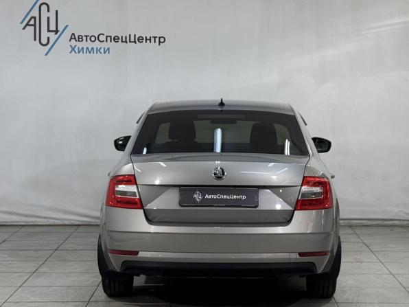 Skoda Octavia III (A7) Рестайлинг с пробегом 2018 года, цена 1 849 800 рублей, 45000 км, лифтбек, Автокод Объявления