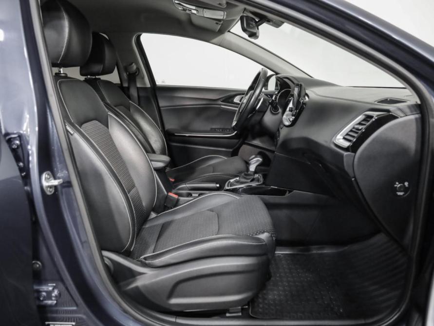 Kia Ceed III Санкт-Петербург  - изображение 22