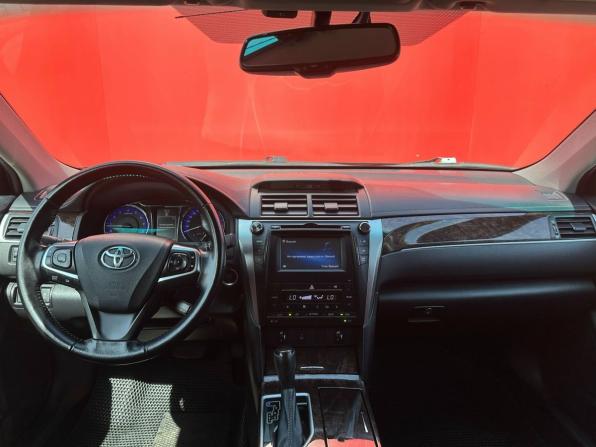 Toyota Camry VII (XV50) Рестайлинг с пробегом 2017 года, цена 2 400 000 рублей, 136200 км, седан, Автокод Объявления