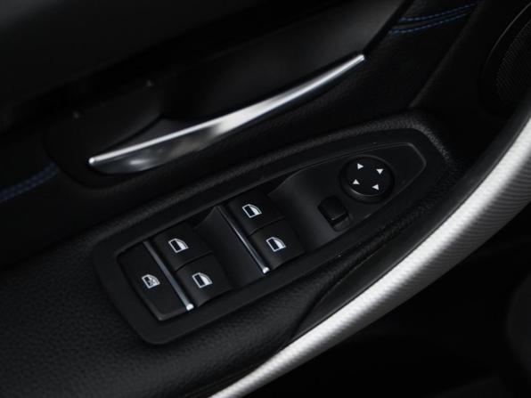 BMW 3 серии VI (F3x) Рестайлинг с пробегом 2018 года, цена 2 779 777 рублей, 179630 км, седан, Автокод Объявления