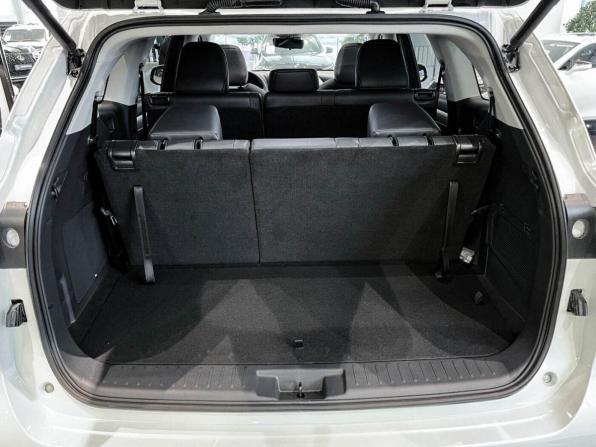 Toyota Highlander IV (XU70) с пробегом 2026 года, цена 5 700 000 рублей, 34 км, внедорожник, Автокод Объявления